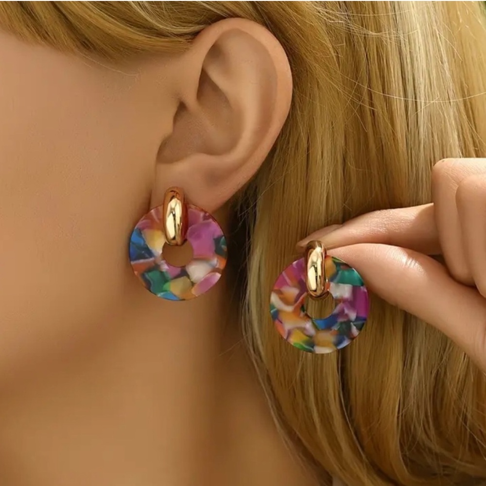 Multicolor Resin Disc Drop Earrings with Gold Hoop